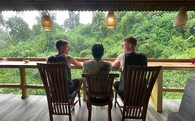 Ww Backpackers